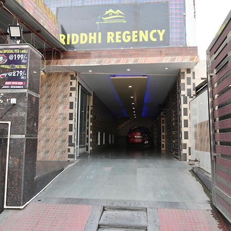 Hotel Riddhi Regency 勒克瑙 外观 照片