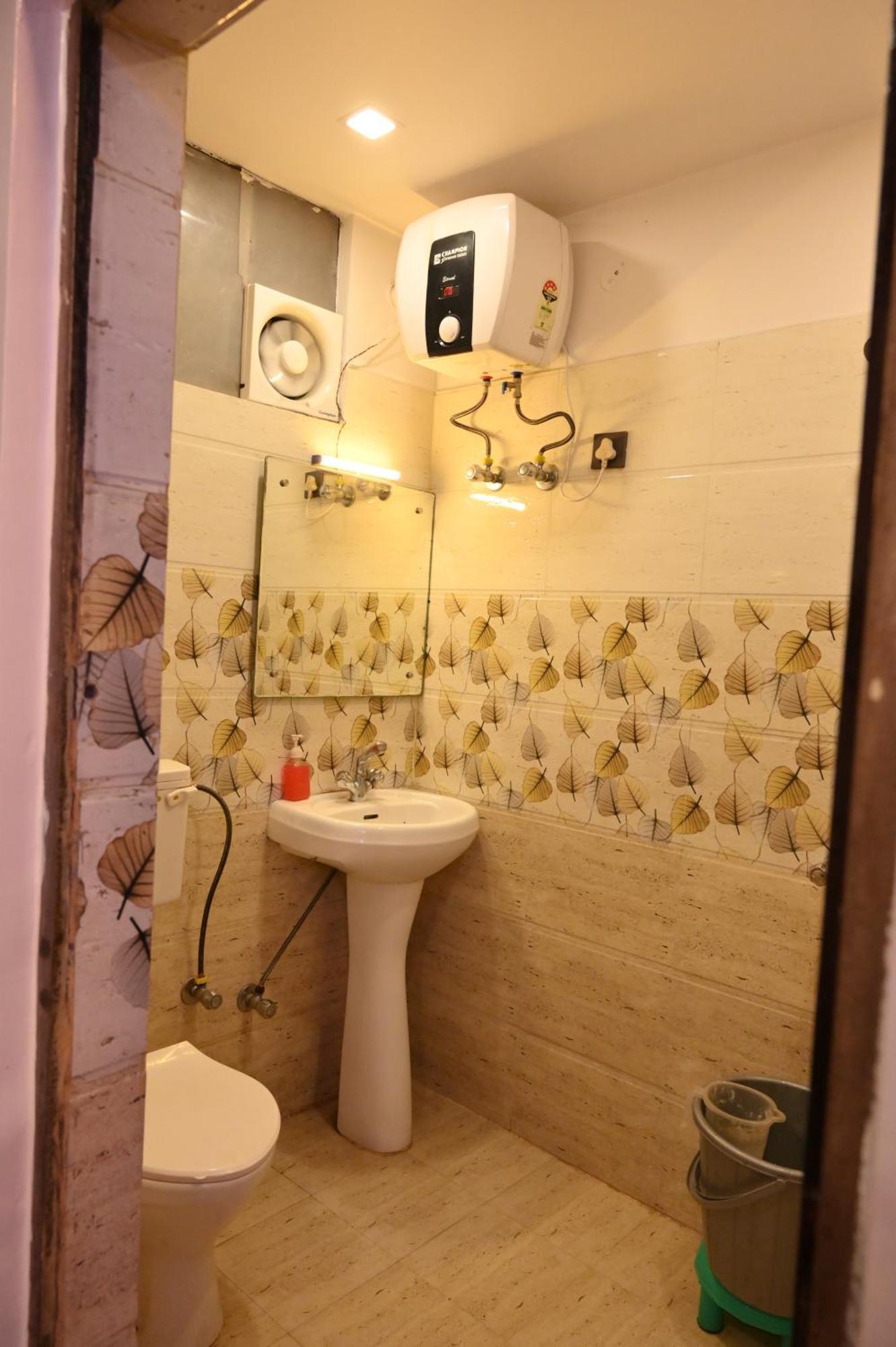 Hotel Riddhi Regency 勒克瑙 外观 照片